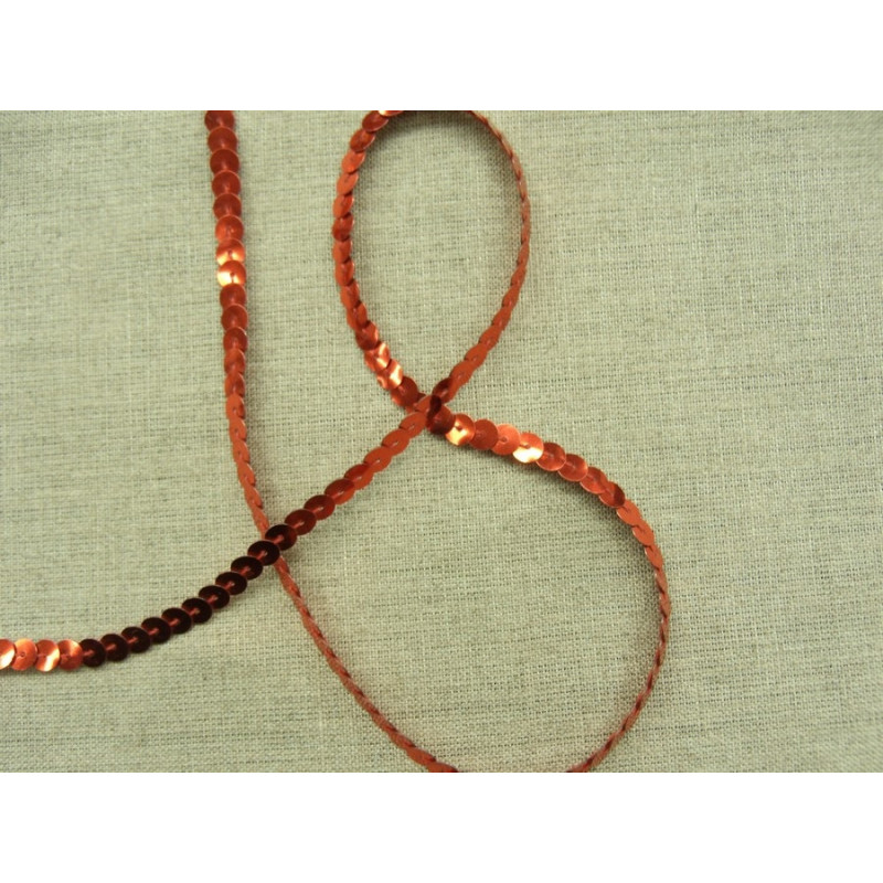 Ruban pailleté sequin  montée sur fil  -6mm- rouge