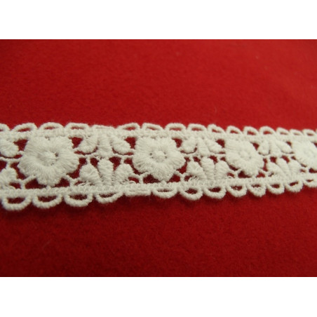 guipure coton entre 2 blanche guipure coton entre 2 blanche
