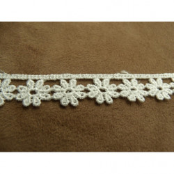 guipure petite fleur coton blanche