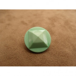 bouton acrylique vert à queue motif pyramide