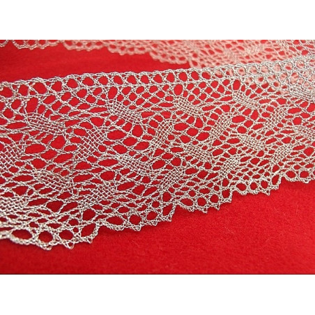 broderie fil métallique argenté