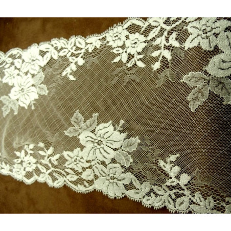 nouvelle dentelle de calais leavers ivoire 21 cm 