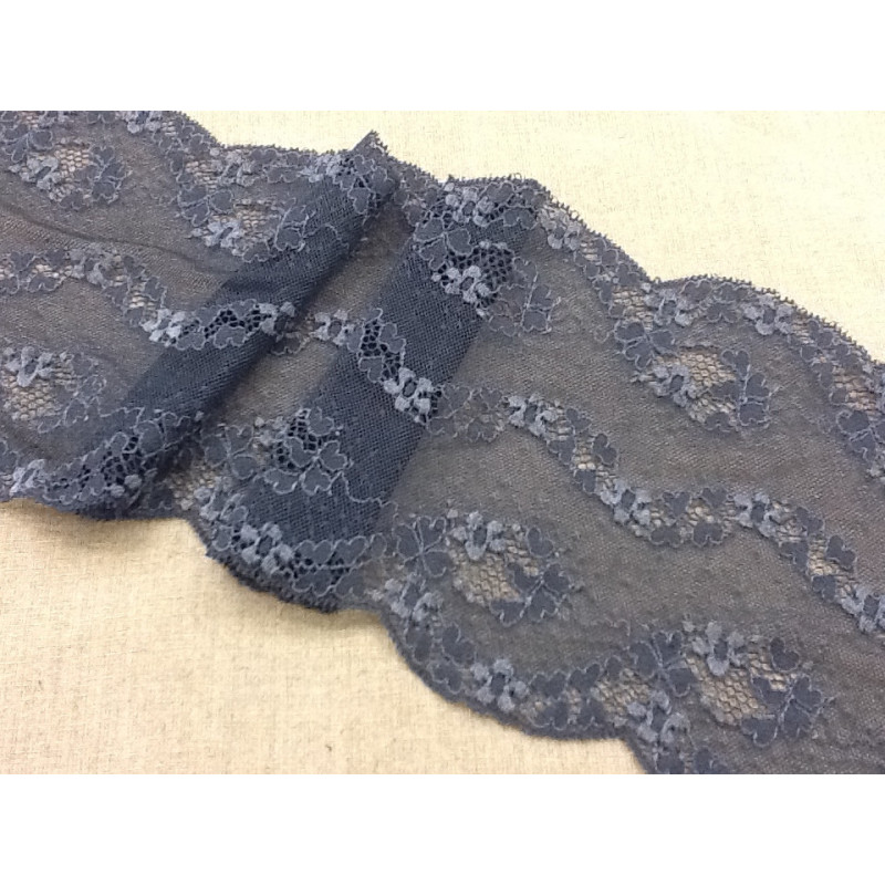 coupon DE 70 CM DE DENTELLE DE CALAIS bleue