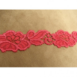nouvelle dentelle de calais framboise 