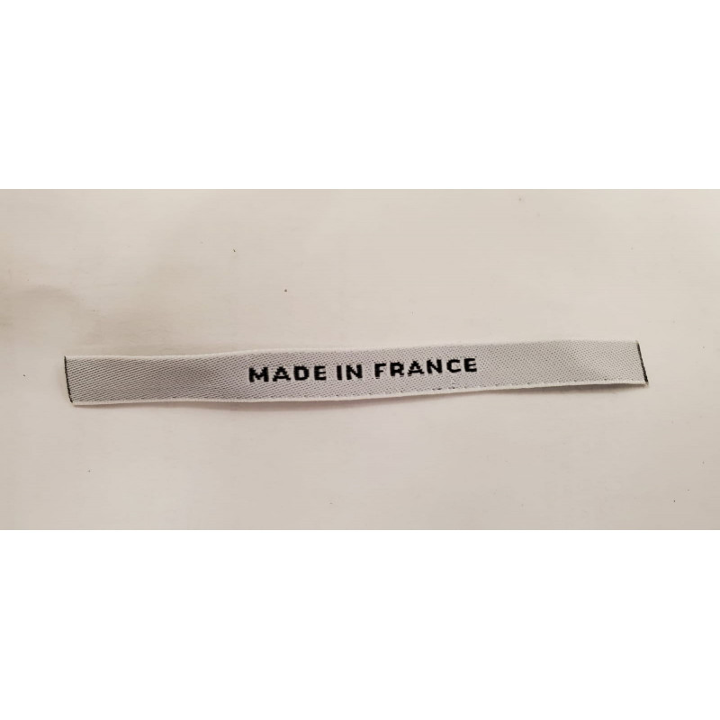 étiquette "MADE IN FRANCE" tissé et brodé largeur 9 mm/ largeur 10 cm vendu par 250