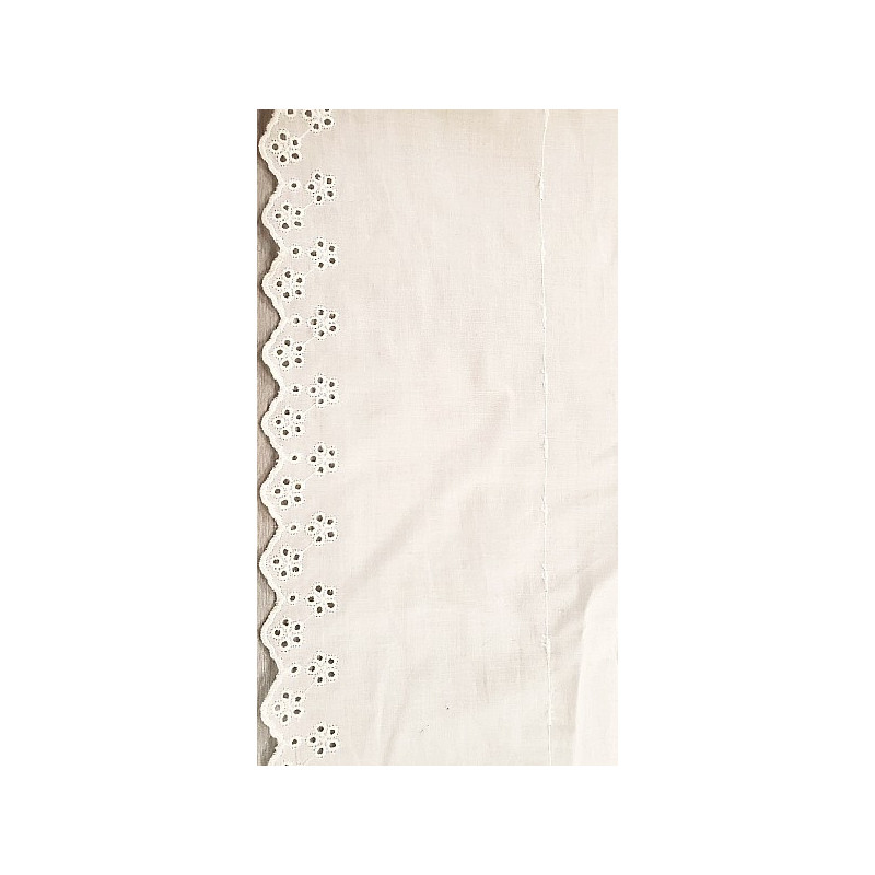 NOUVELLE broderie coton blanche largeur 18 cm/ hauteur de broderie 3 cm 