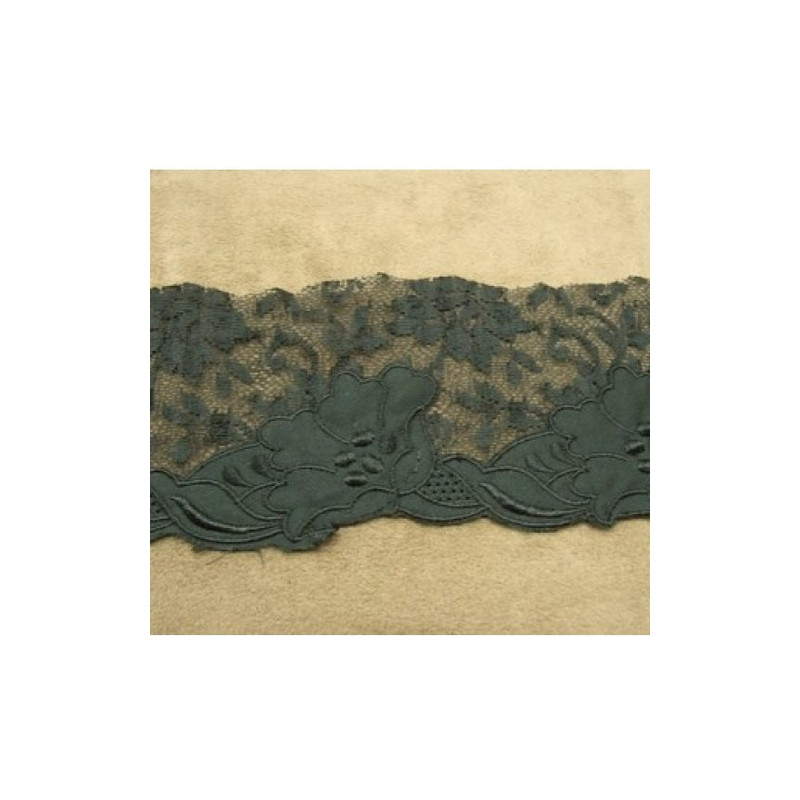 Dentelle de calais brodée noire 7 cm