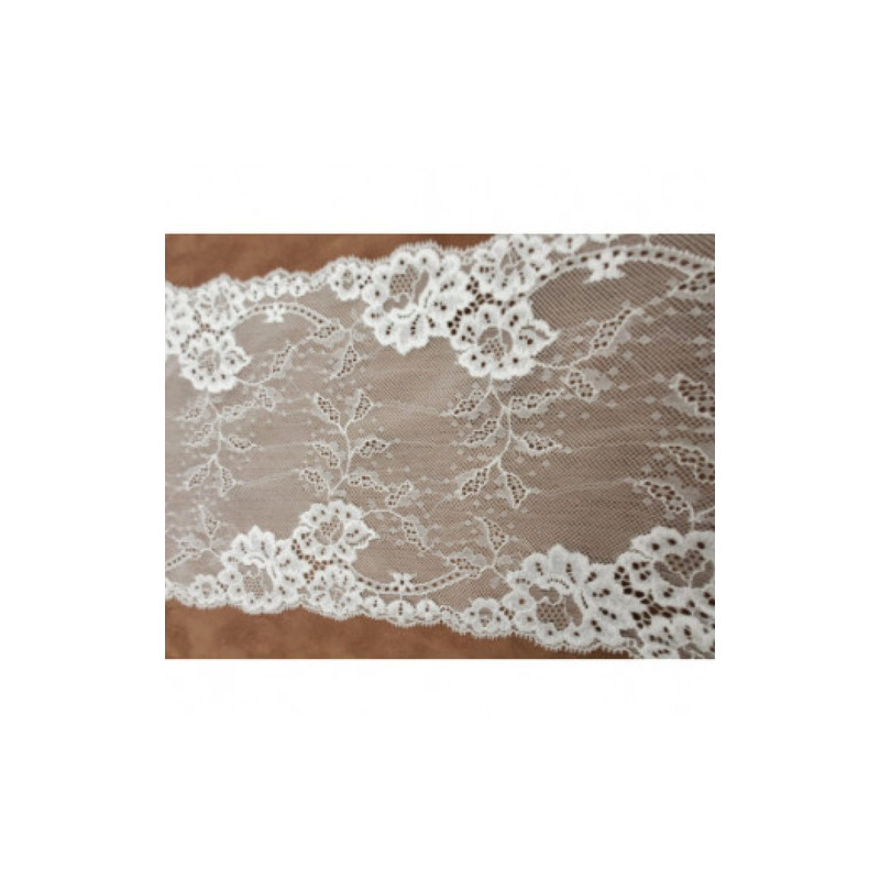 dentelle de calais leavers blanche 19 cm
