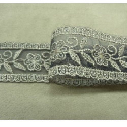 dentelle de calais parme 5.5 cm