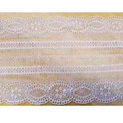 dentelle / broderie de calais noire 19 cm