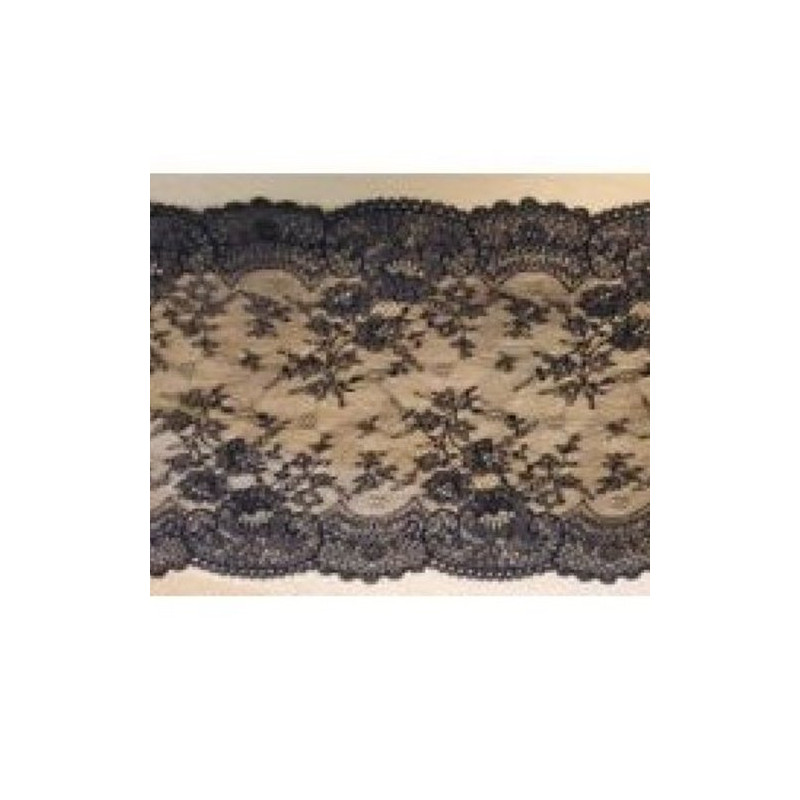 dentelle de calais blanc cassé motif ivoire foncé 20 cm