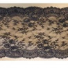 dentelle de calais blanc cassé motif ivoire foncé 20 cm