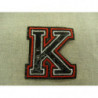 écusson- thermocollant- rouge et noir- motif K