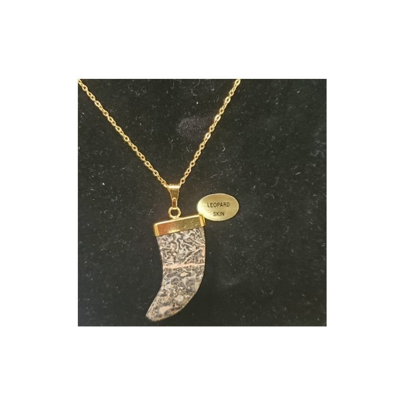 Collier avec chainette métal doré motif corne en pierre naturelle leopard skin