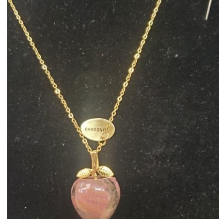 Collier avec chainette métal doré motif pomme en pierre naturelle rhodonite