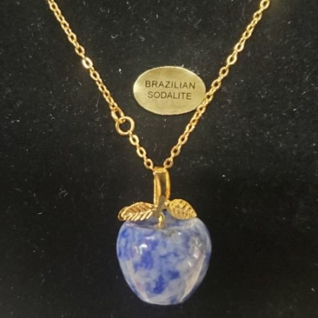 Collier avec chainette métal doré motif pomme en pierre naturelle brazilian sodalite