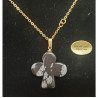 Collier avec chainette métal doré motif trefle en pierre naturelle snowflake obsidian