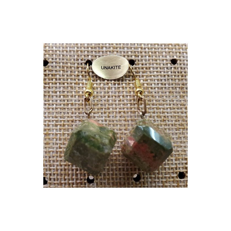 paire de boucle d'oreille pierre naturelle et pierre semi précieuse unakité