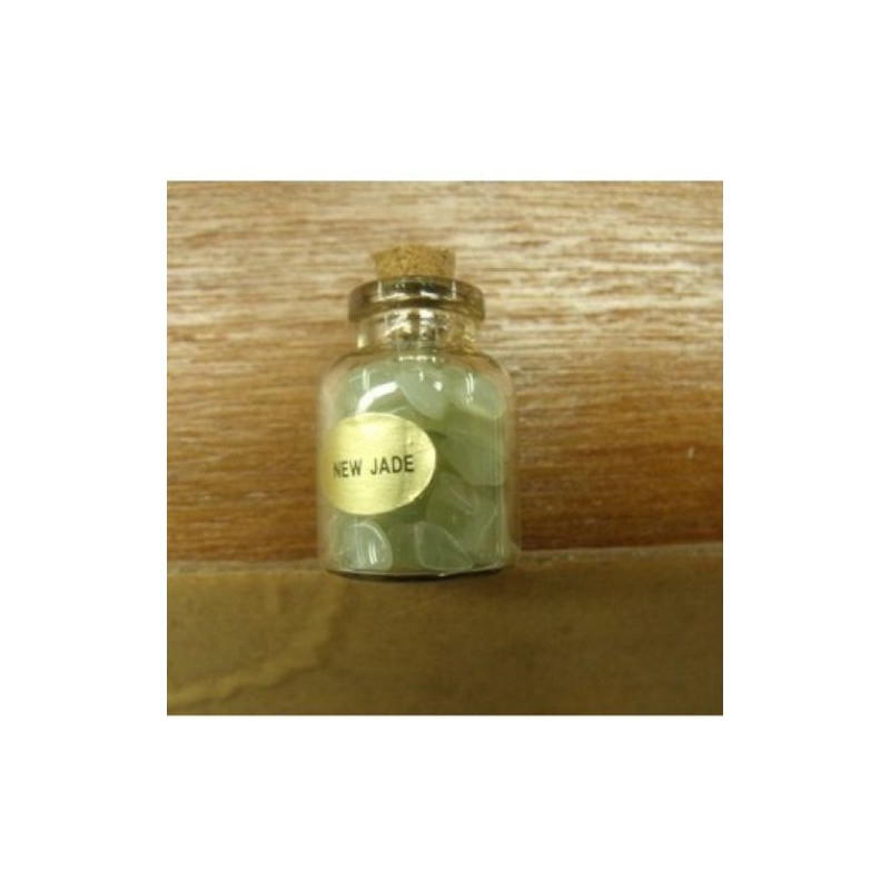 FLACON REMPLI DE PLUSIEURS PETITES PIERRES- NEW JADE ,HAUTEUR : 3 cm / DIAMETRE : 2 cm