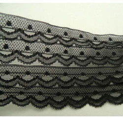 DENTELLE DE CALAIS noire...