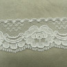 DENTELLE DE CALAIS  surbrodé  4 cm