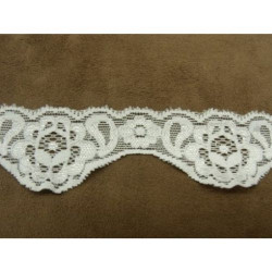 DENTELLE de calais  blanche...