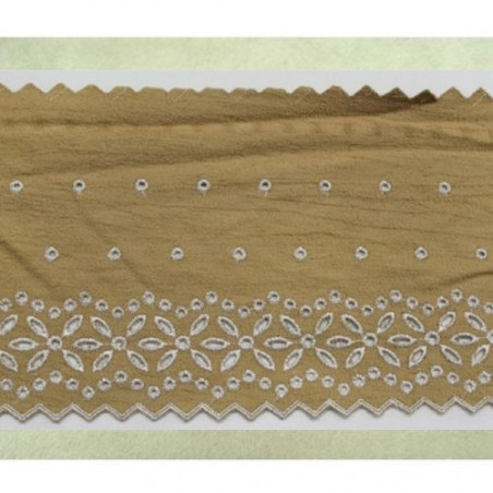 Dentelle façon Daim 23 cm