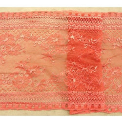 DENTELLE DE CALAIS rouge 21 cm