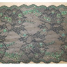 DENTELLE DE CALAIS stretch  noire surbrodé vert dentelé sur les 2 bordures 24 cm