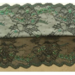 DENTELLE DE CALAIS stretch  noire surbrodé vert,dentelé sur les 2 bordures,24 cm, de fabrication française