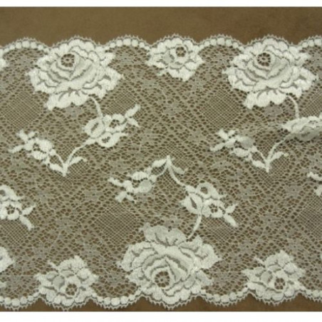 DENTELLE DE CALAIS stretch écru Fine et vaporeuse dentellé sur les deux bordures theme roses 20 cm