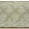 DENTELLE DE CALAIS stretch écru finement ornée de motifs floral dentelée sur les 2 bordures 25 cm