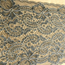 dentelle de calais leavers noir 24 cm