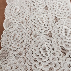 dentelle de calais blanche...