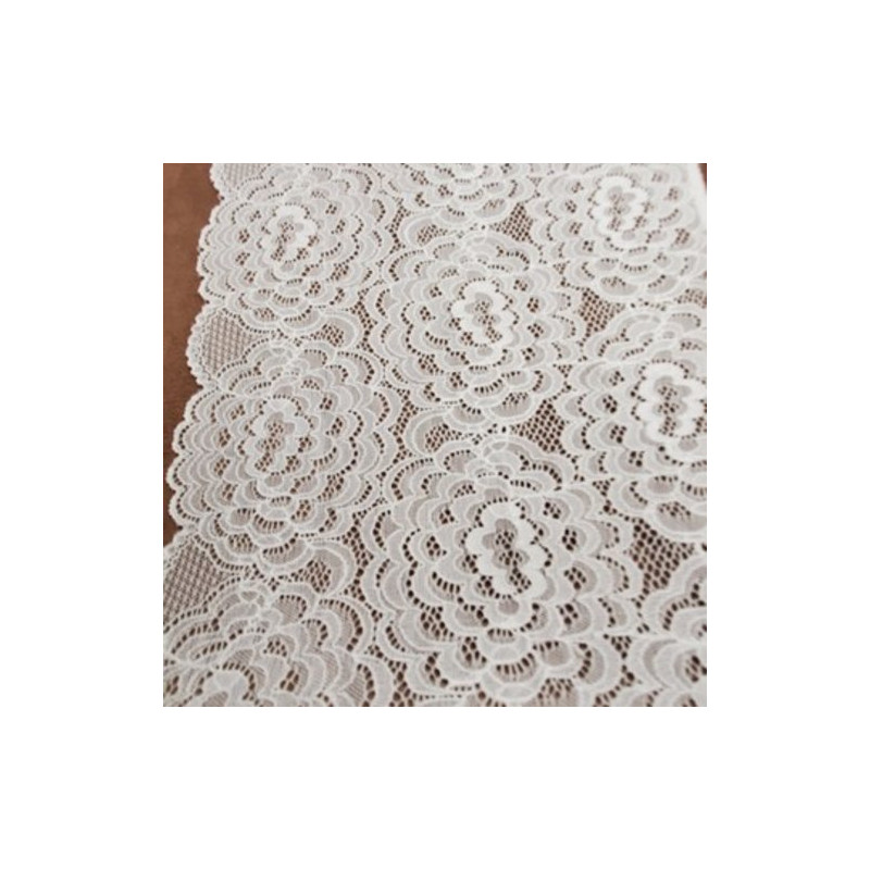 dentelle de calais blanche 22 cm