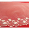 DENTELLE/ BRODERIE sur tulle blanche 10 cm/ hauteur de broderie 2 cm