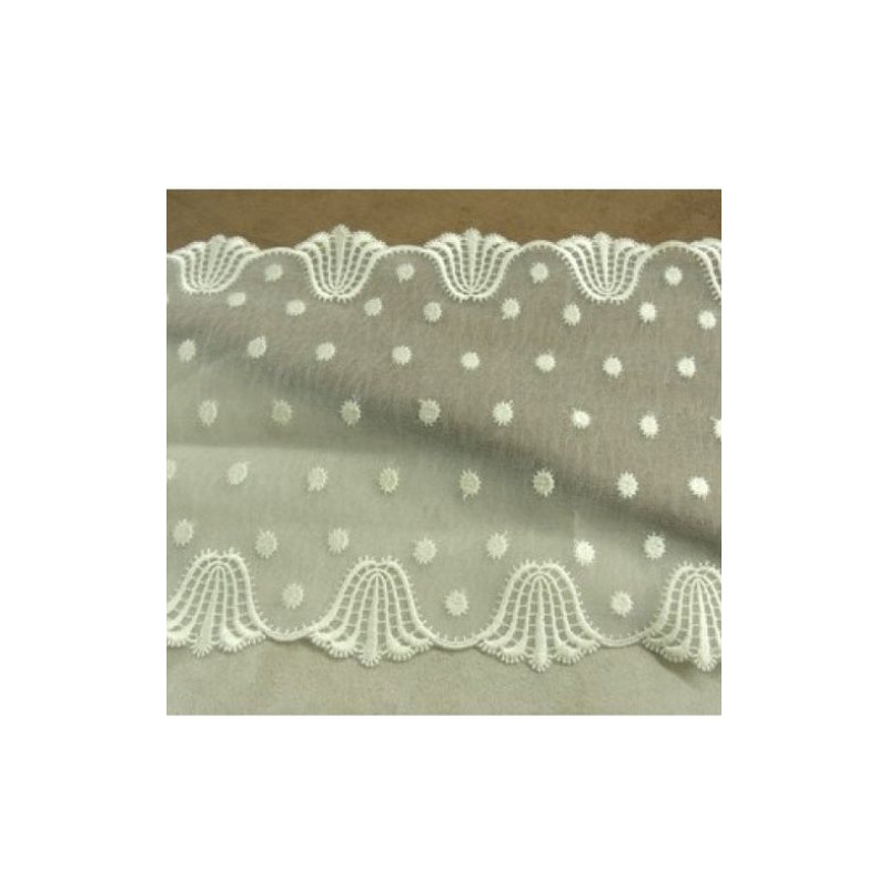 DENTELLE DE CALAIS ivoire 17 cm