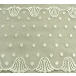 DENTELLE DE CALAIS ivoire 17 cm
