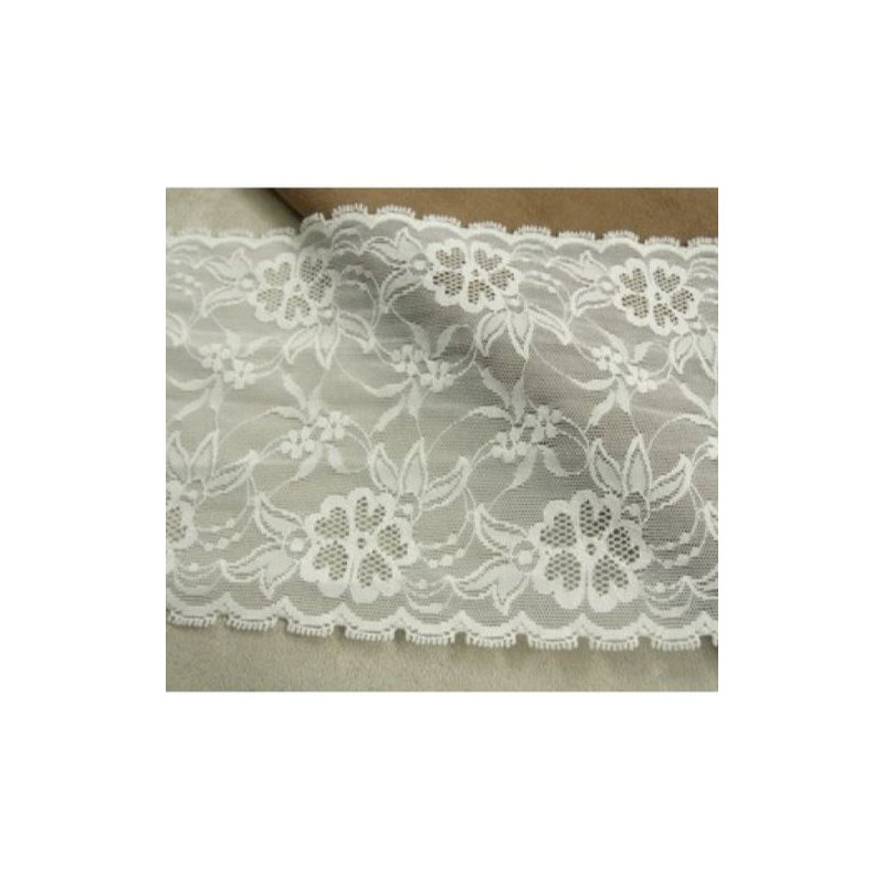 DENTELLE de calais STRETCH sur maille blanche 13 cm