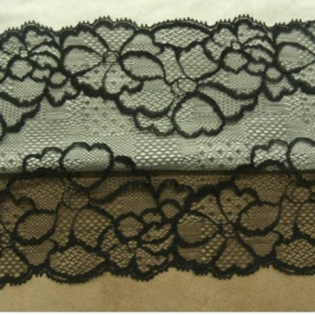 DENTELLE DE CALAIS stretch noire finement dentellée sur les deux bordures 17 cm