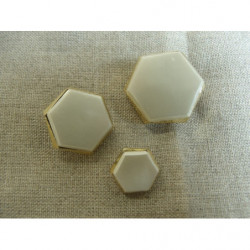 bouton hexagonale crème 