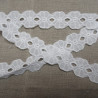 broderie anglaise 100% coton blanche 3 cm