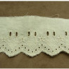 BRODERIE ANGLAISE VINTAGE COTON écru  6 cm/hauteur de broderie:3.5 cm