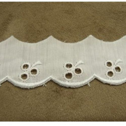 BRODERIE ANGLAISE COTON rose 2,5 cm / hauteur de broderie 1,5 cm