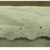 BRODERIE ANGLAISE COTON  bleu ciel 5cm /hauteur de broderie 1,5 cm