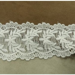 BRODERIE ANGLAISE coton blanche 6 cm