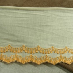 BRODERIE ECRU SUR JERSEY DE...