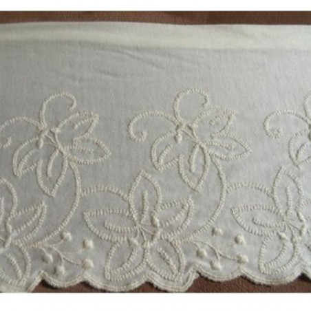 DENTELLE / BRODERIE vintage écru SUR jersey de coton 16 cm /hauteur de broderie 6 cm