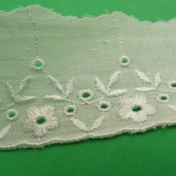 BRODERIE ANGLAISE coton...