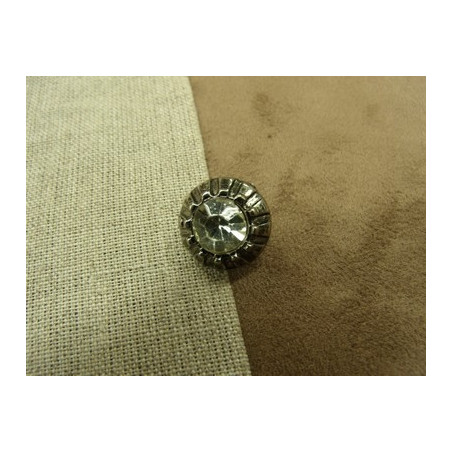 bouton strass gris